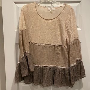 Blouse. Size medium.